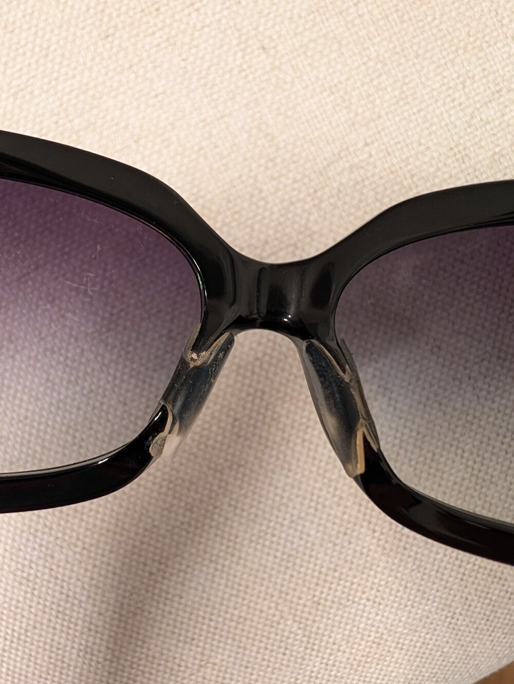CHANEL 5170 Black Sunglasses With White Bow Accents On Arms - Picture 7 of 14
